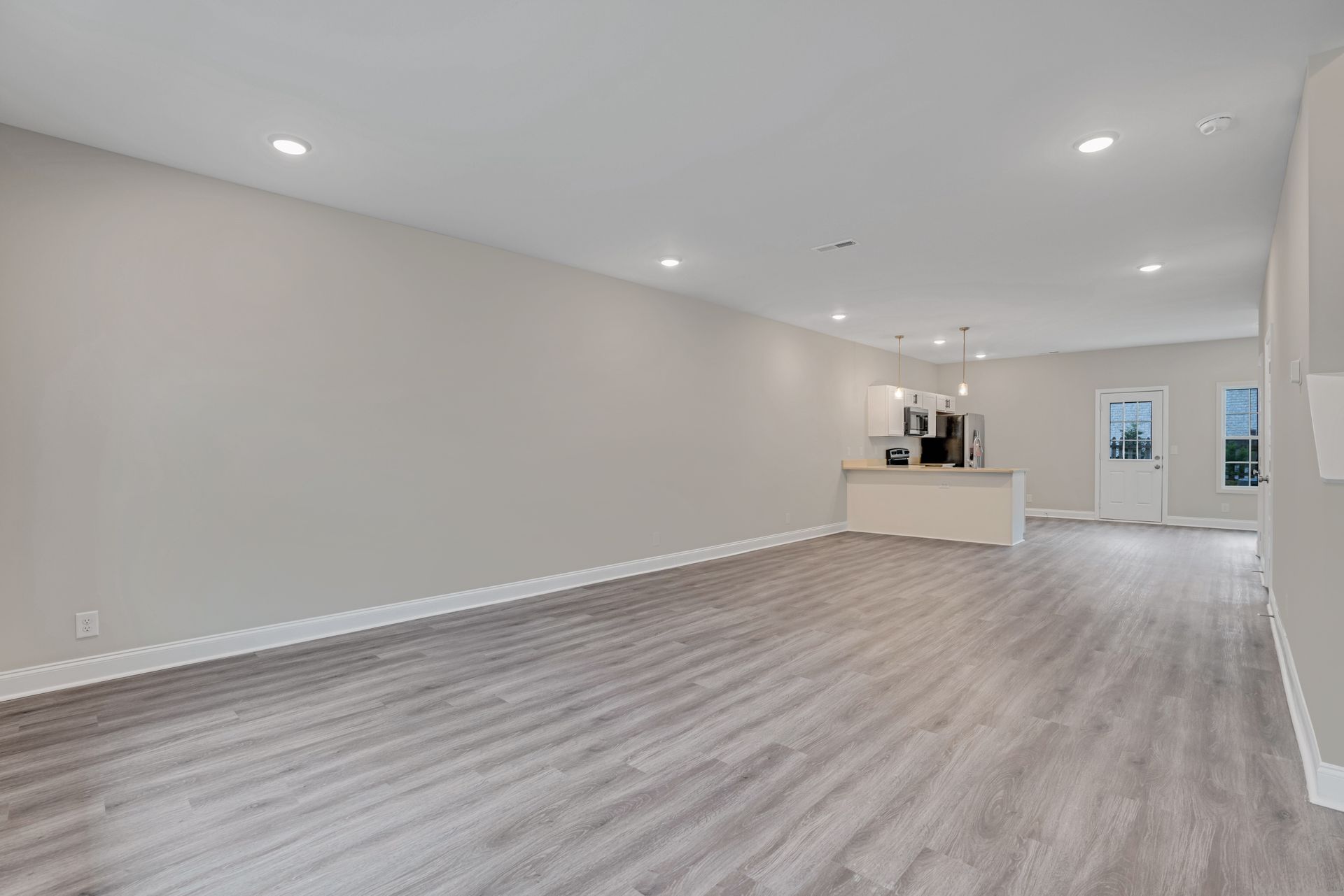 Excell Pointe 2 Bedroom Townhomes 4 of 12