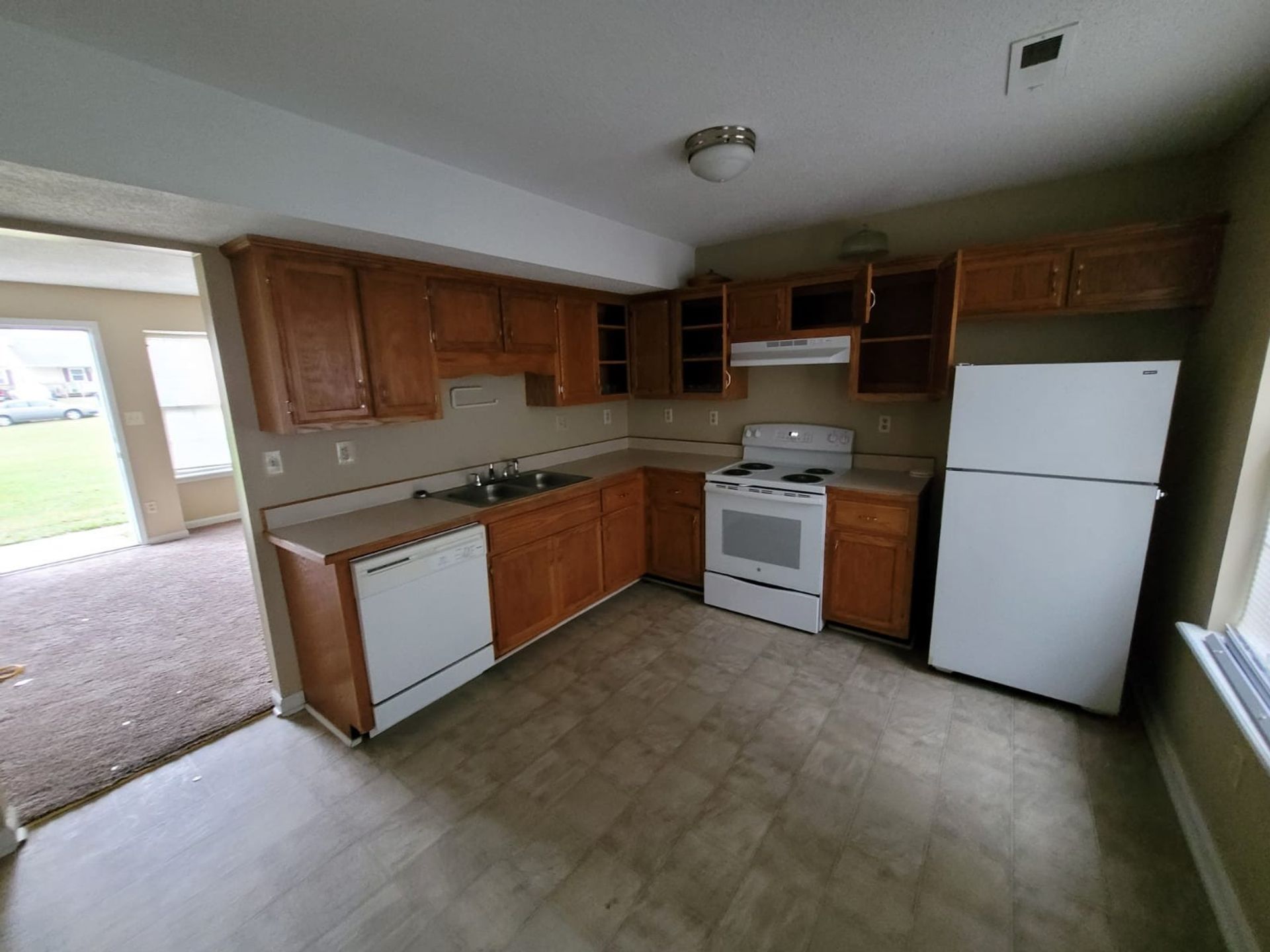 698 Needmore Rd 4 of 8