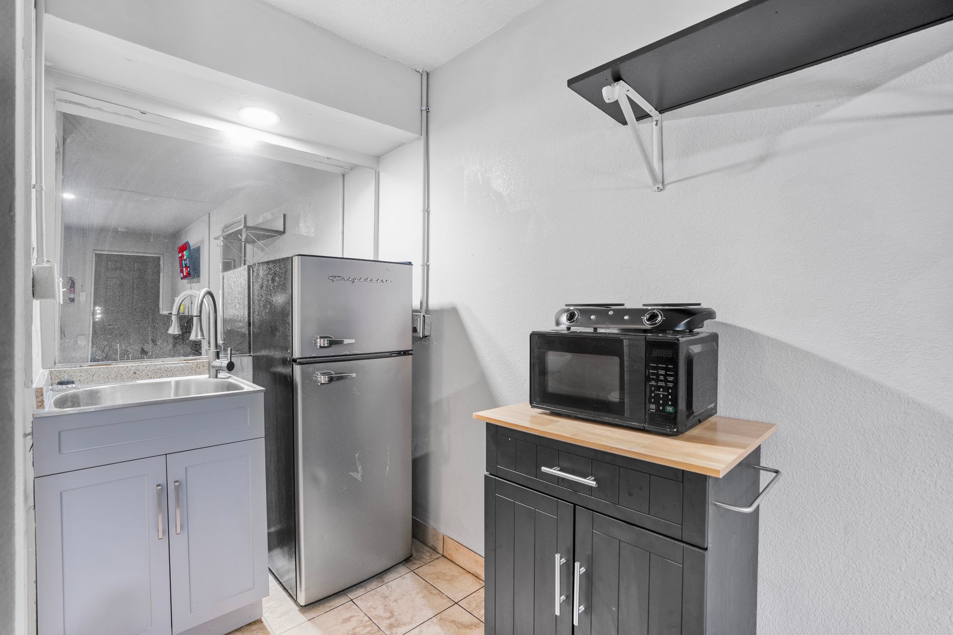 Providence Place Furnished Studio Apartments 7 of 12