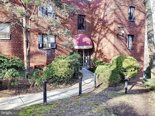 1573 N Colonial Terrace Unit 201-Y – photo 1