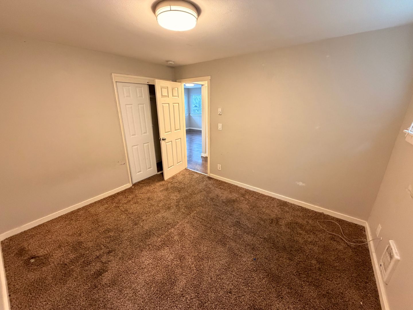Jericho Apartments 10 of 11