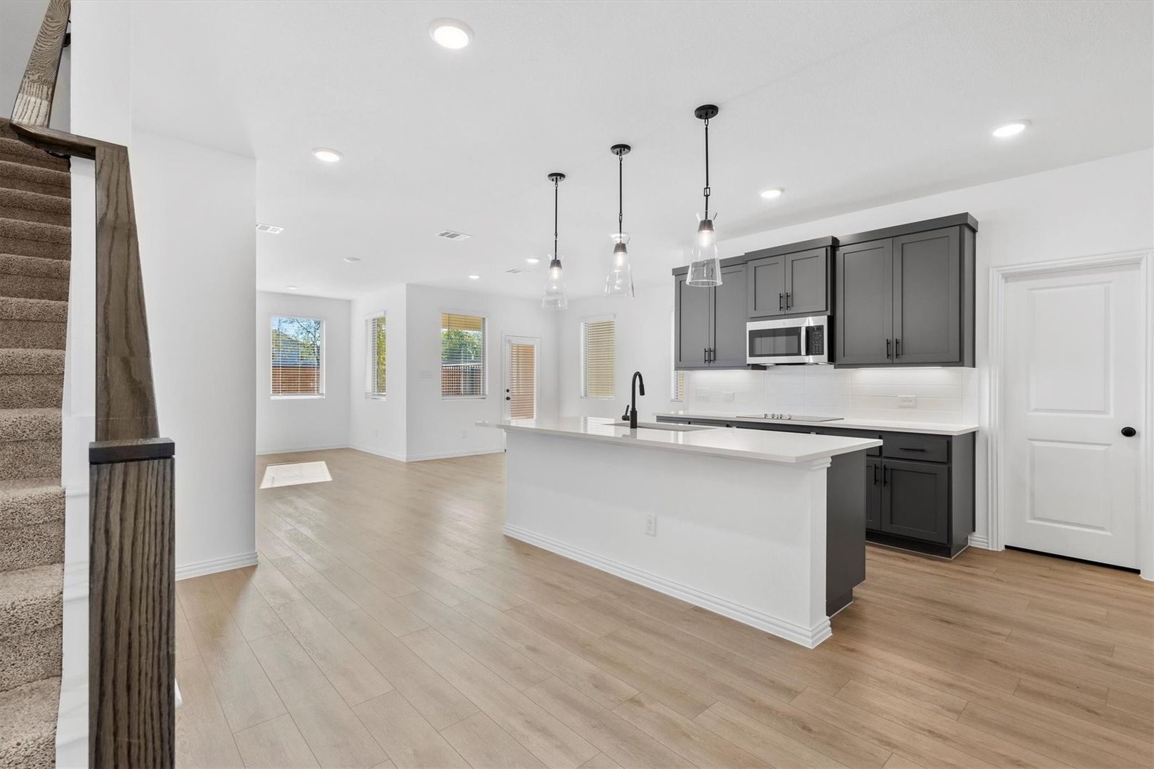 Dallas House: 6908 Gorman Fls Trl