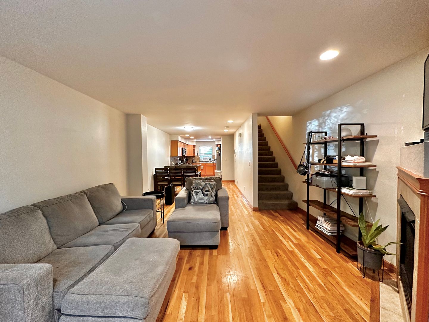 Seattle House: 306 N 138th St