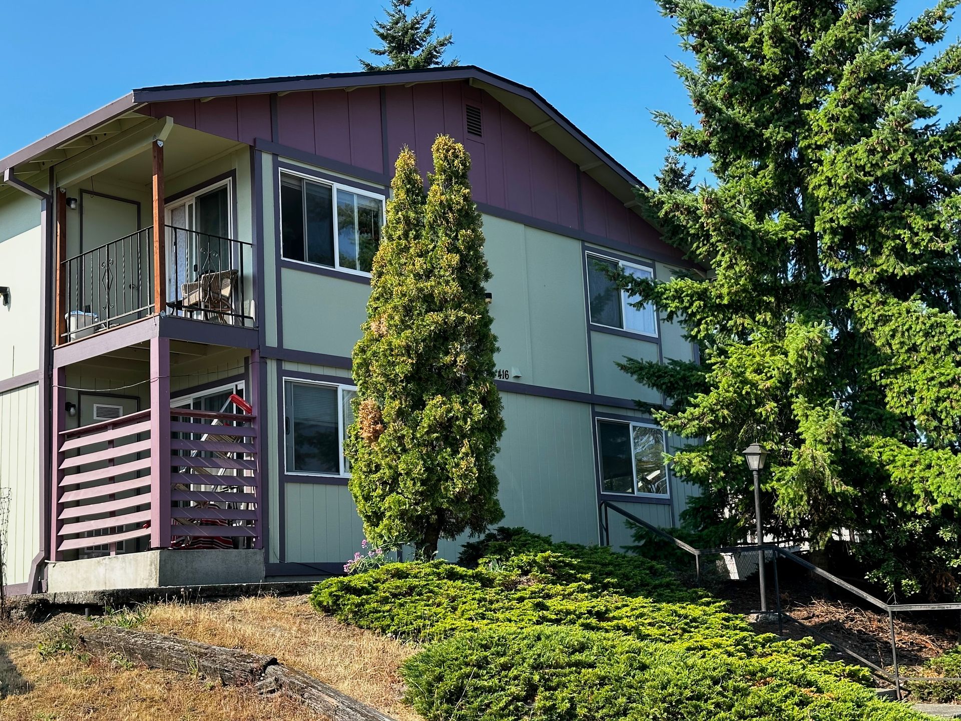 Tacoma Apartment: 416 E Wright Ave