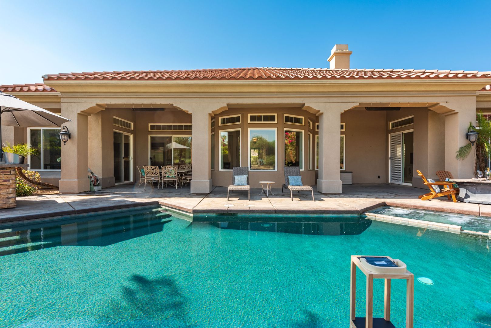Pool at 45 Vista Encantada LLC (1 of 3)