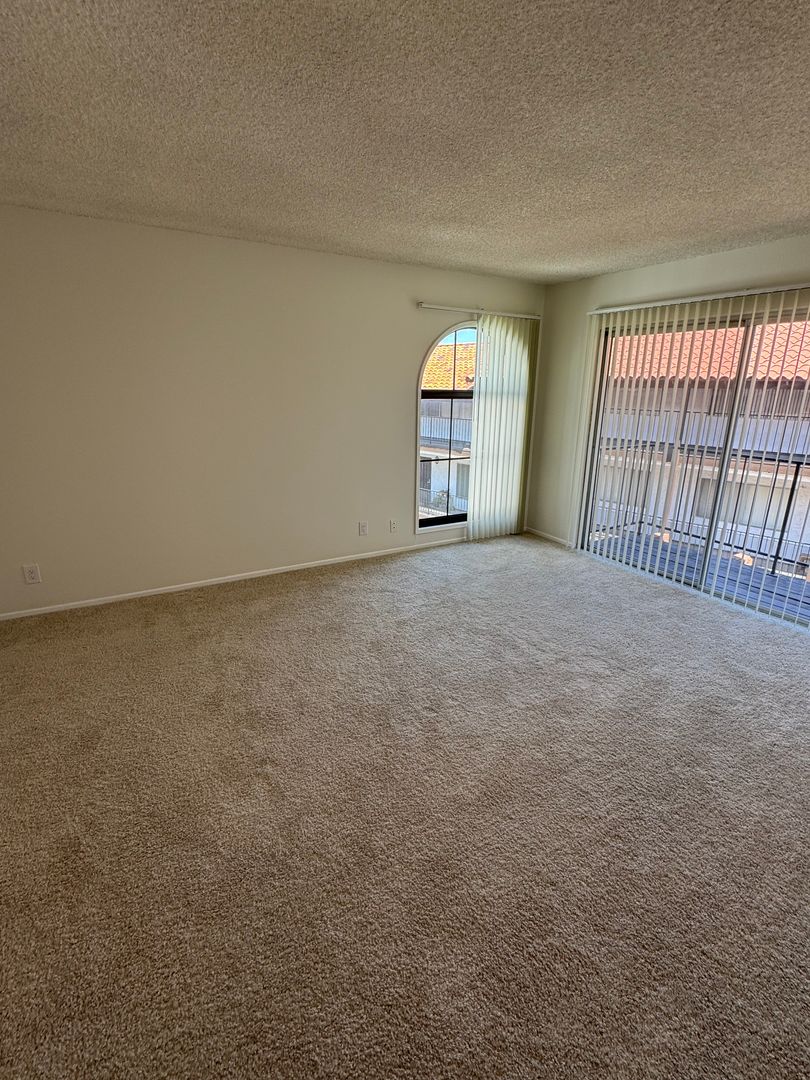 RANCHO PALOS VERDES Apartment: 5644 RAVENSPUR DR