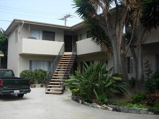 1 Bed 1 Bath Rental at 122 Paseo De La Concha, #B, Redondo Beach, CA – photo 1