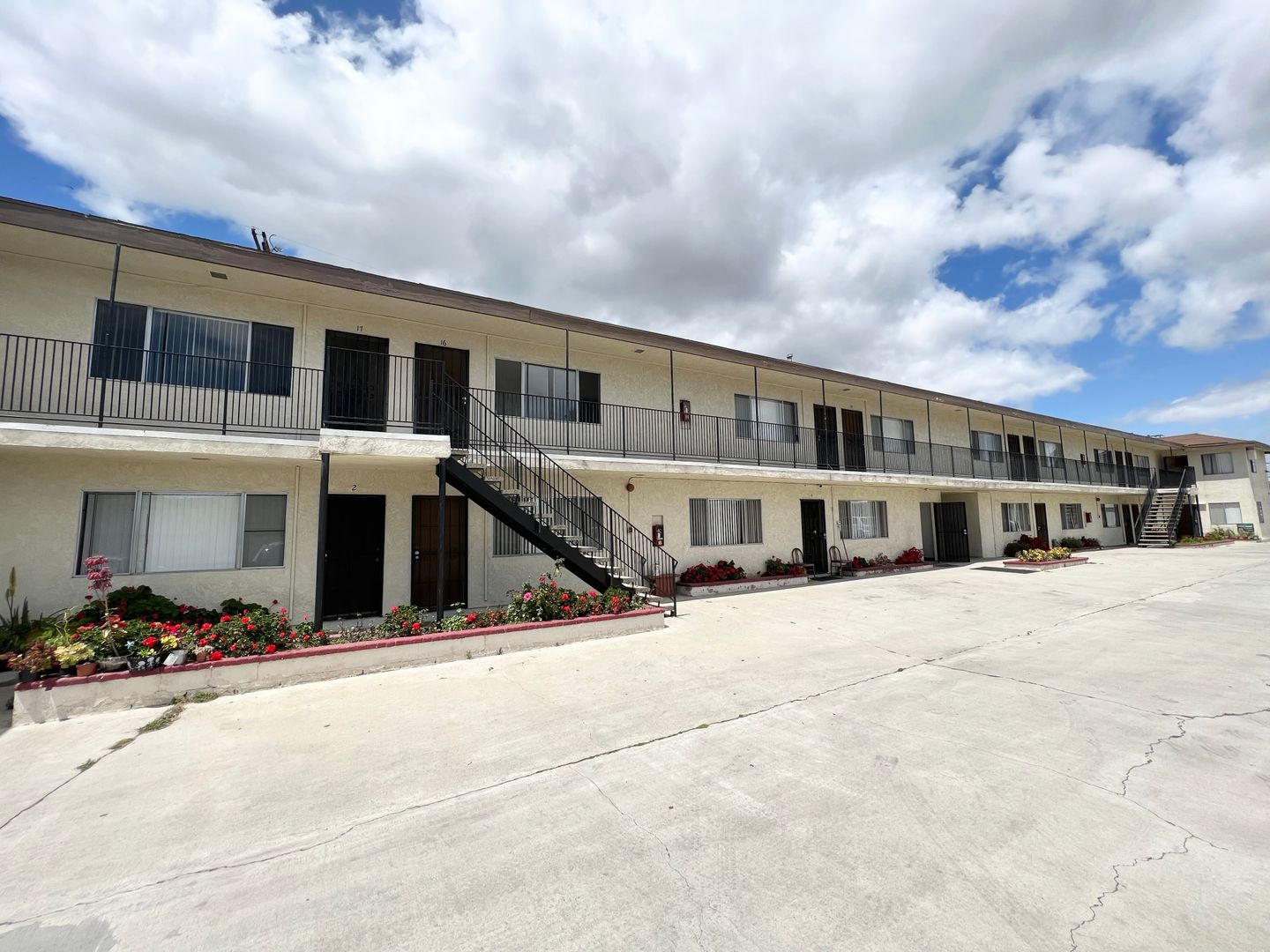 Wilmington Apartment: 920 N. Avalon Place