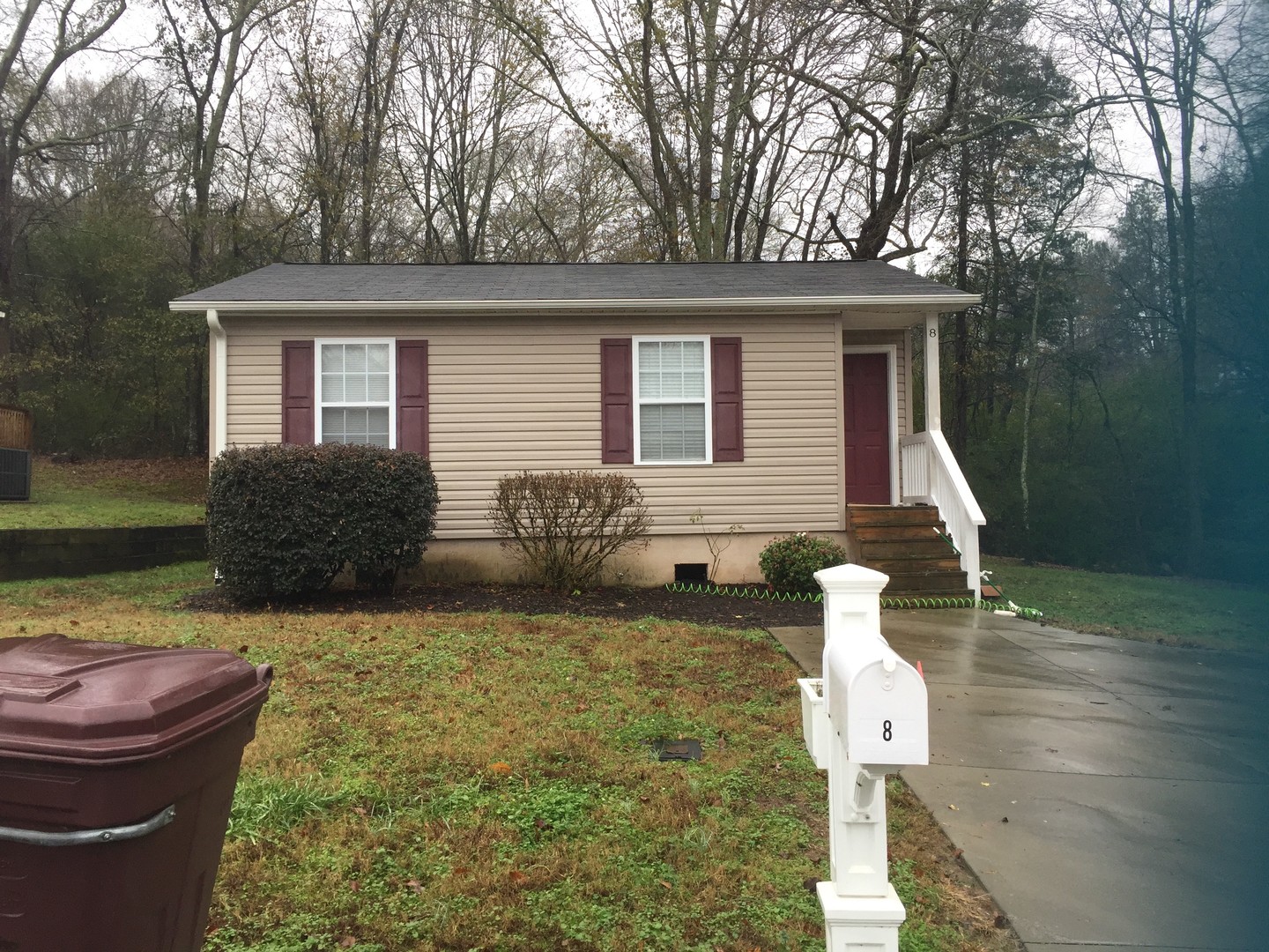 Pendleton Apartment: #1-21 Riverside Cottage Lane