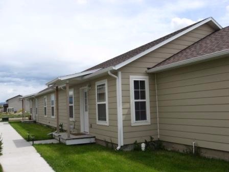 2 Bed, 2 Bath Single Level Townhome with Garage – photo 1