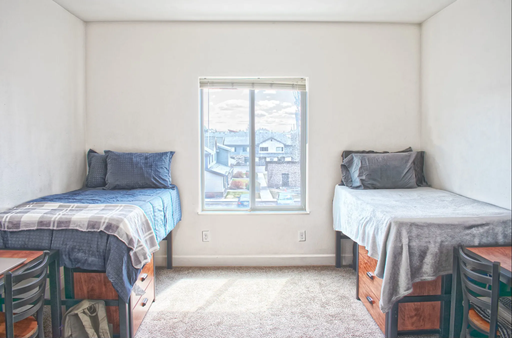 Bountiful Place 6-Man – photo 1