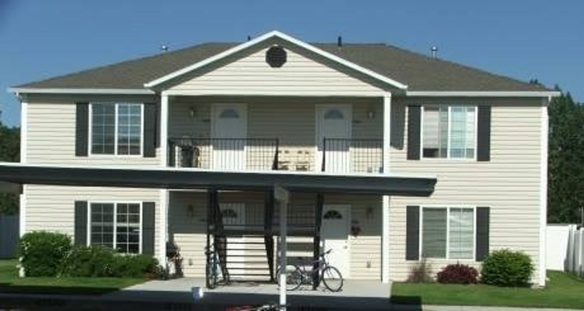 Rexburg Apartment: 707 S 5th W