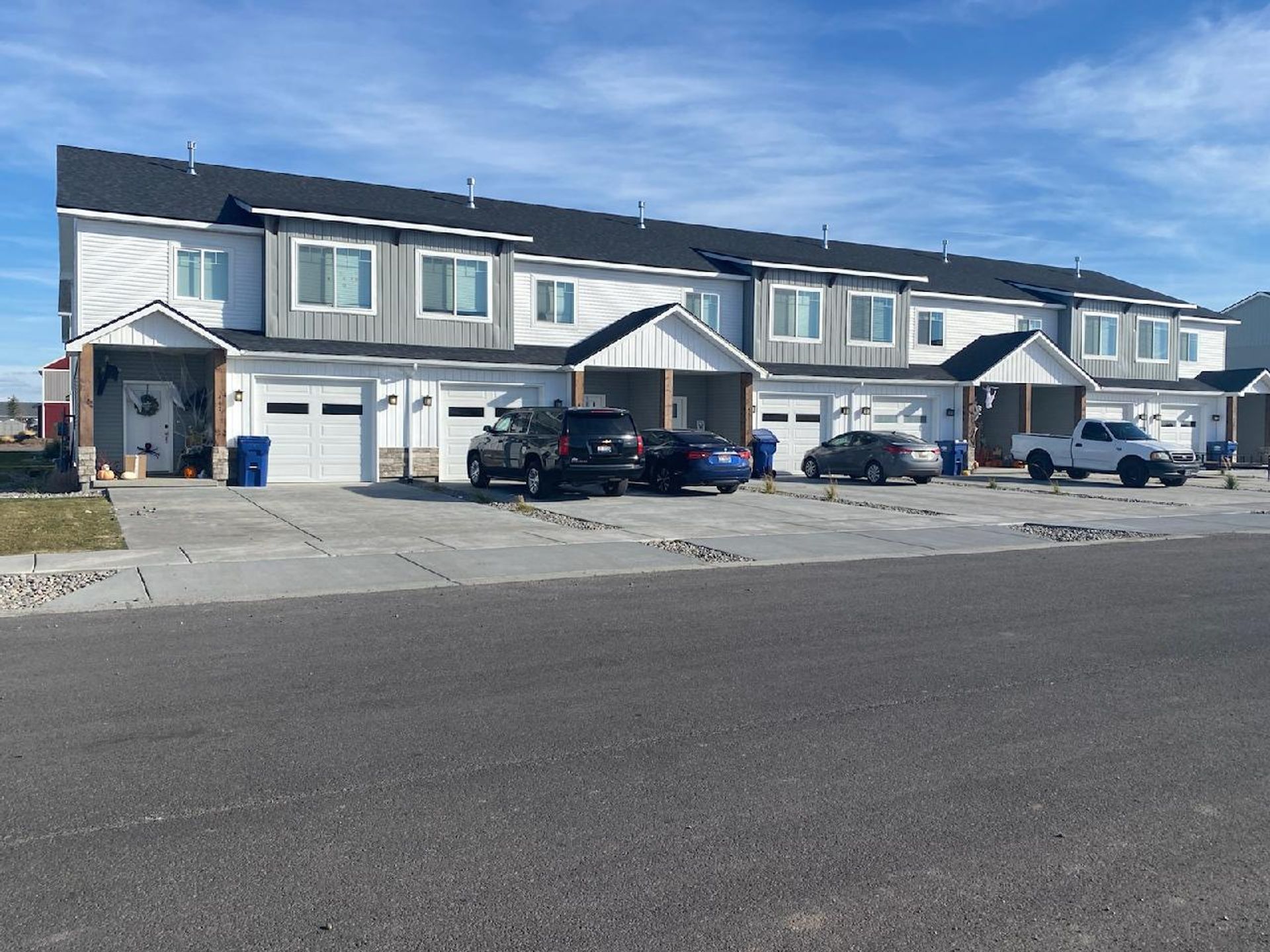 Sugar City Townhome: 467 Huckleberry Ln