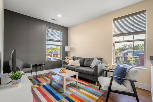New Apartments 1 Bedroom Cozy & contemporary!
