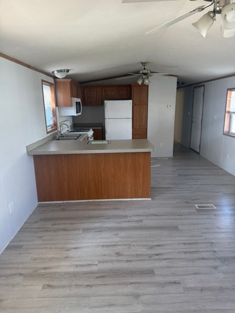 CHATHAM Apartment: CHATHAM VILLA - OWNED