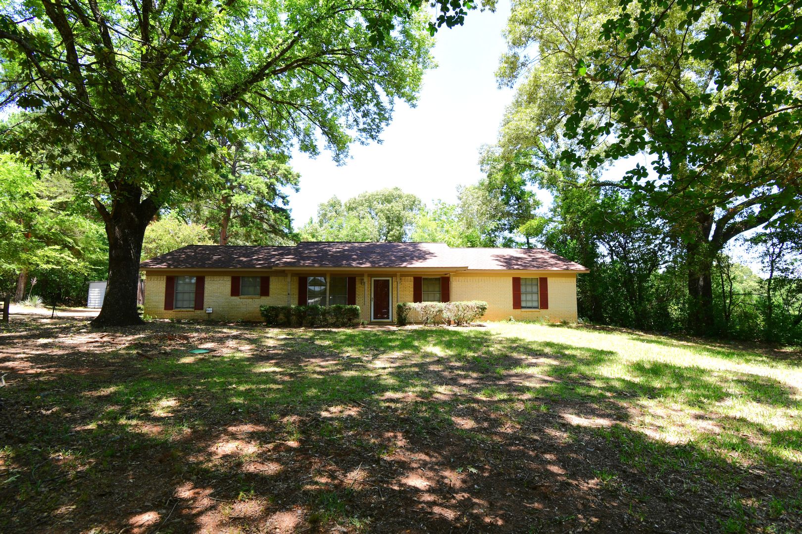 Rental at 11927 State Hwy 64 E