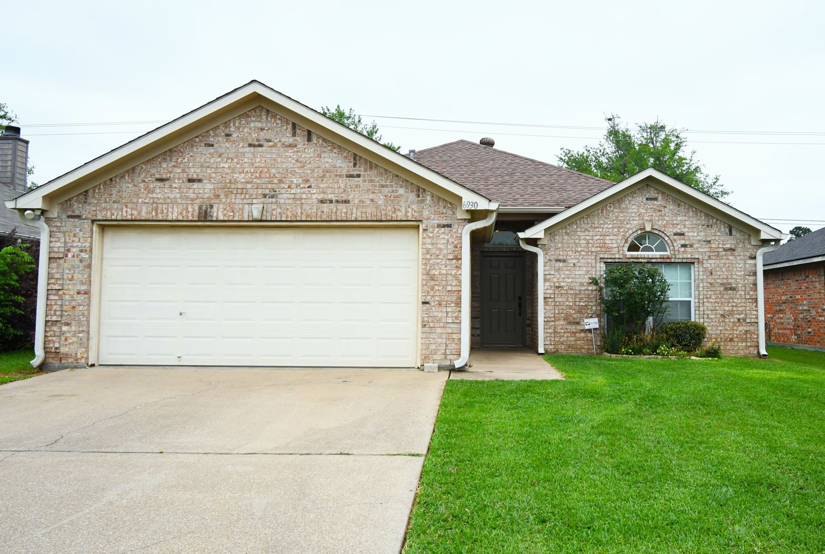 Flint House: 6930 Ranch Hill Dr.