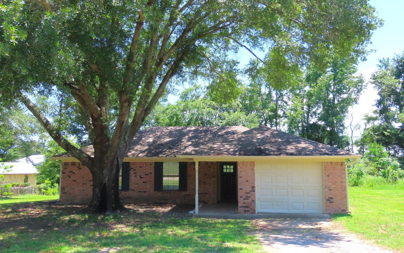 Rental at 10110 Wooded Way