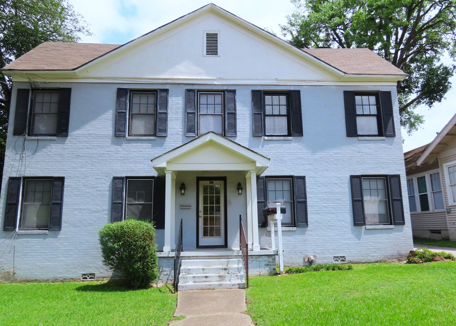 Tyler House: 502 S Fannin Ave Apt 202