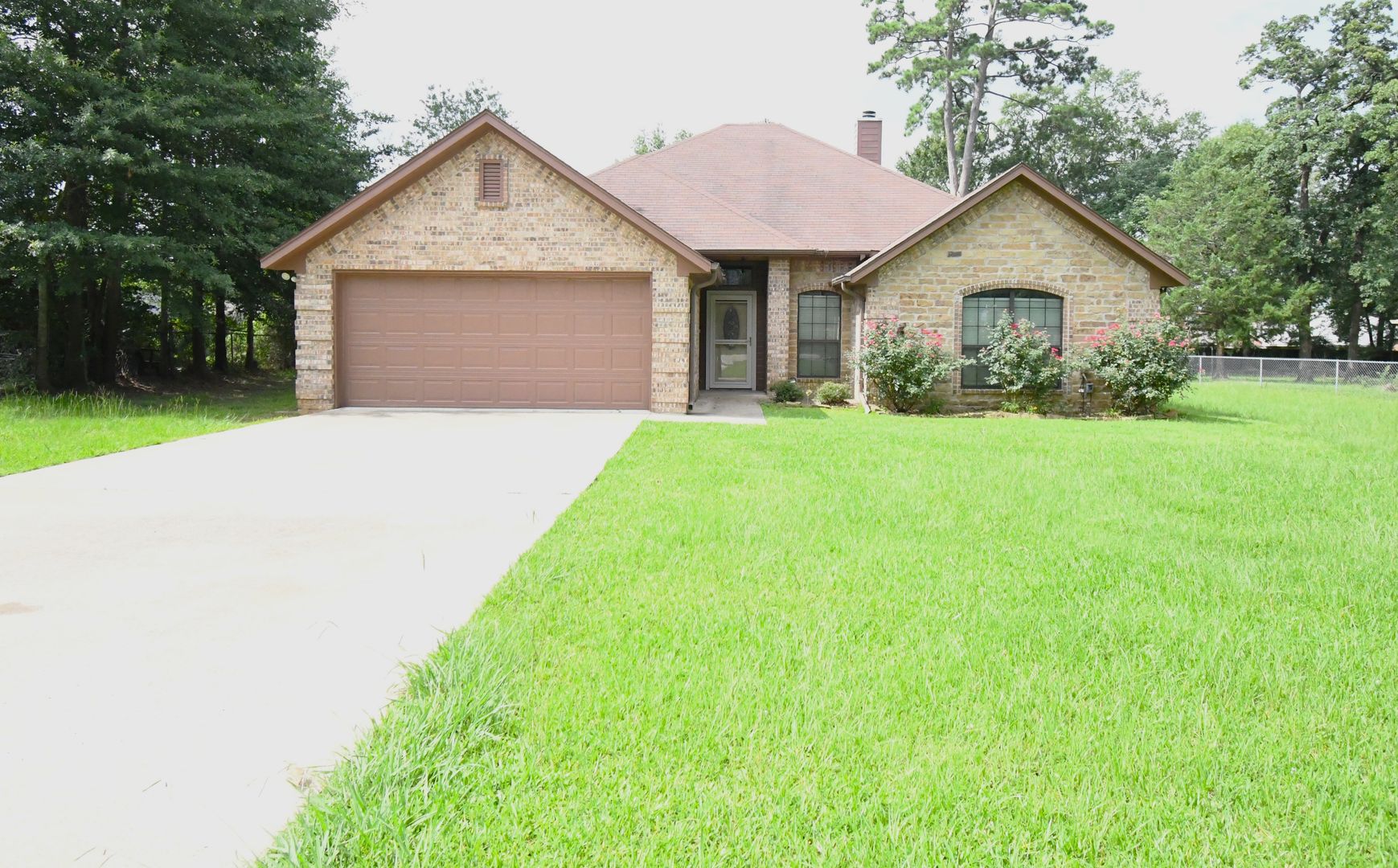 Rental at 5999 Walnut Hill Dr