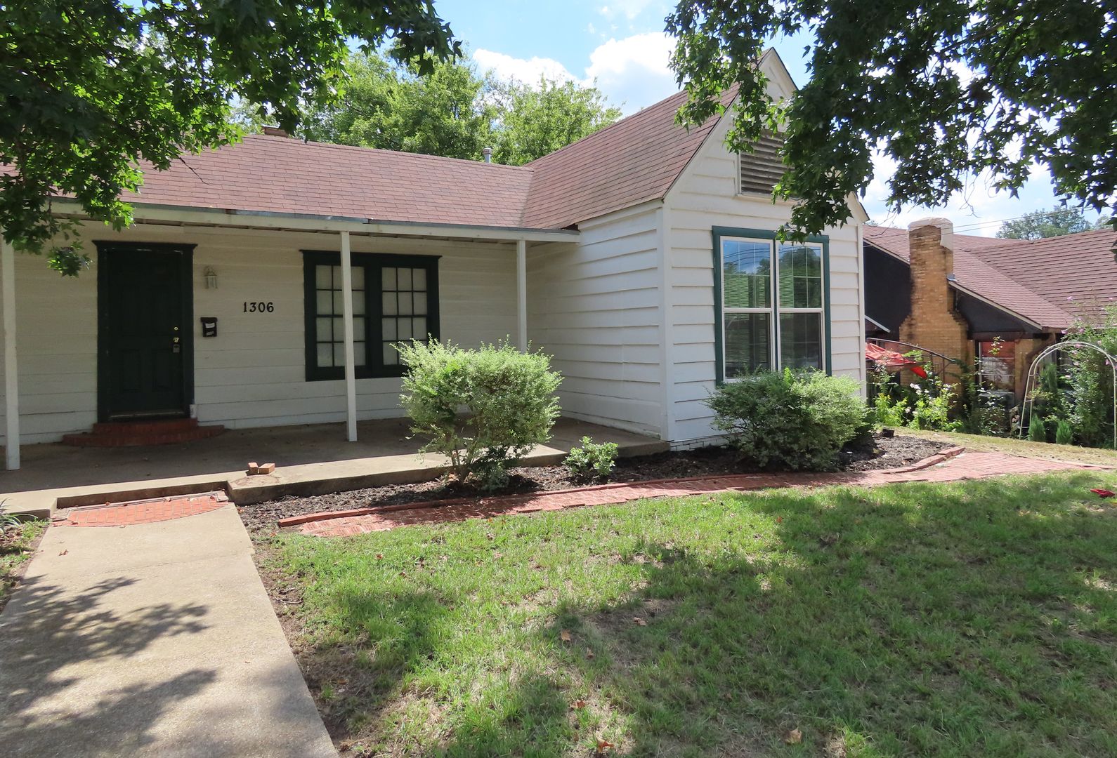 Tyler House: 1306 S. Glenwood Blvd.