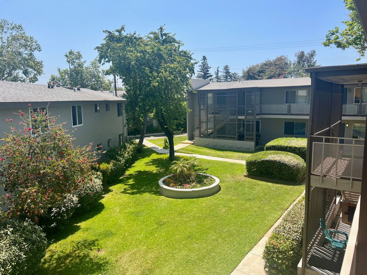 Thousand Oaks Apartment: 2763 Calle Quebracho
