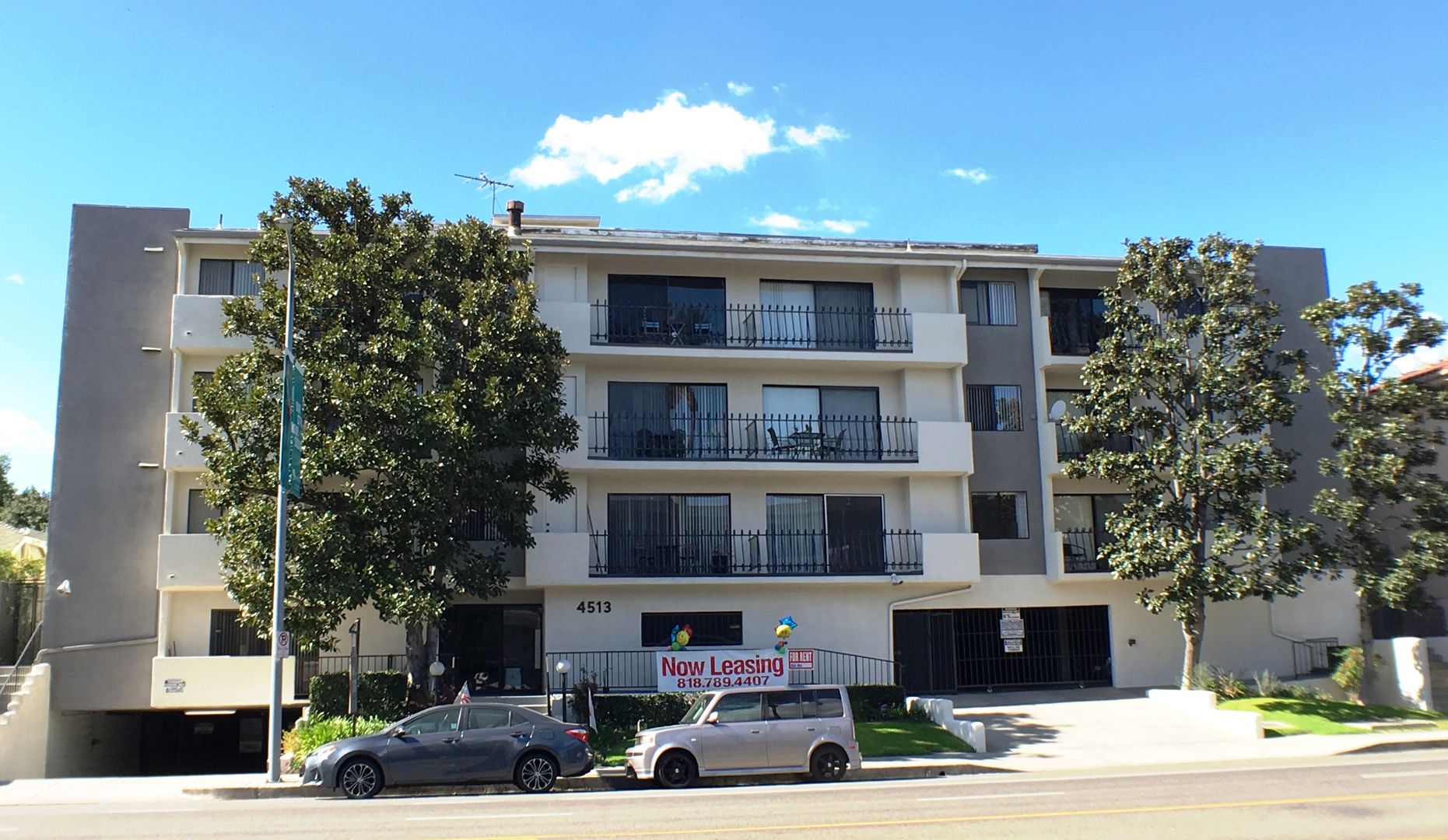 Sherman Oaks Apartment: 4513 Woodman Ave.
