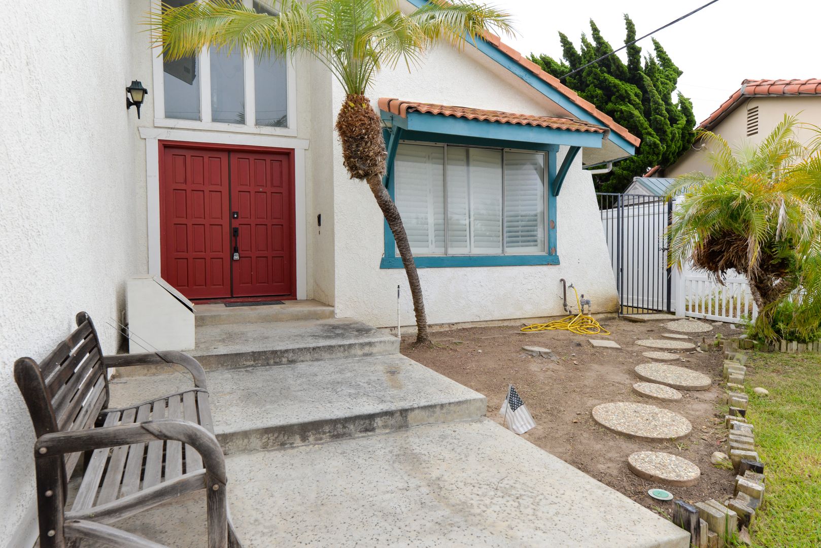 227 W Avenida San Antonio , San Clemente, CA 92672