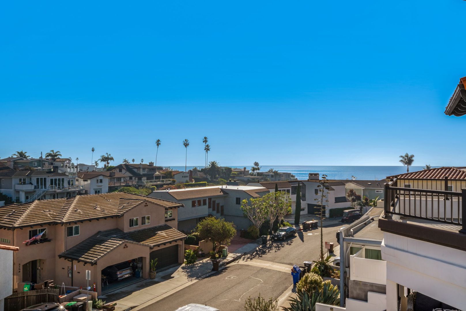 San Clemente Apartment: 312 Cazador Lane