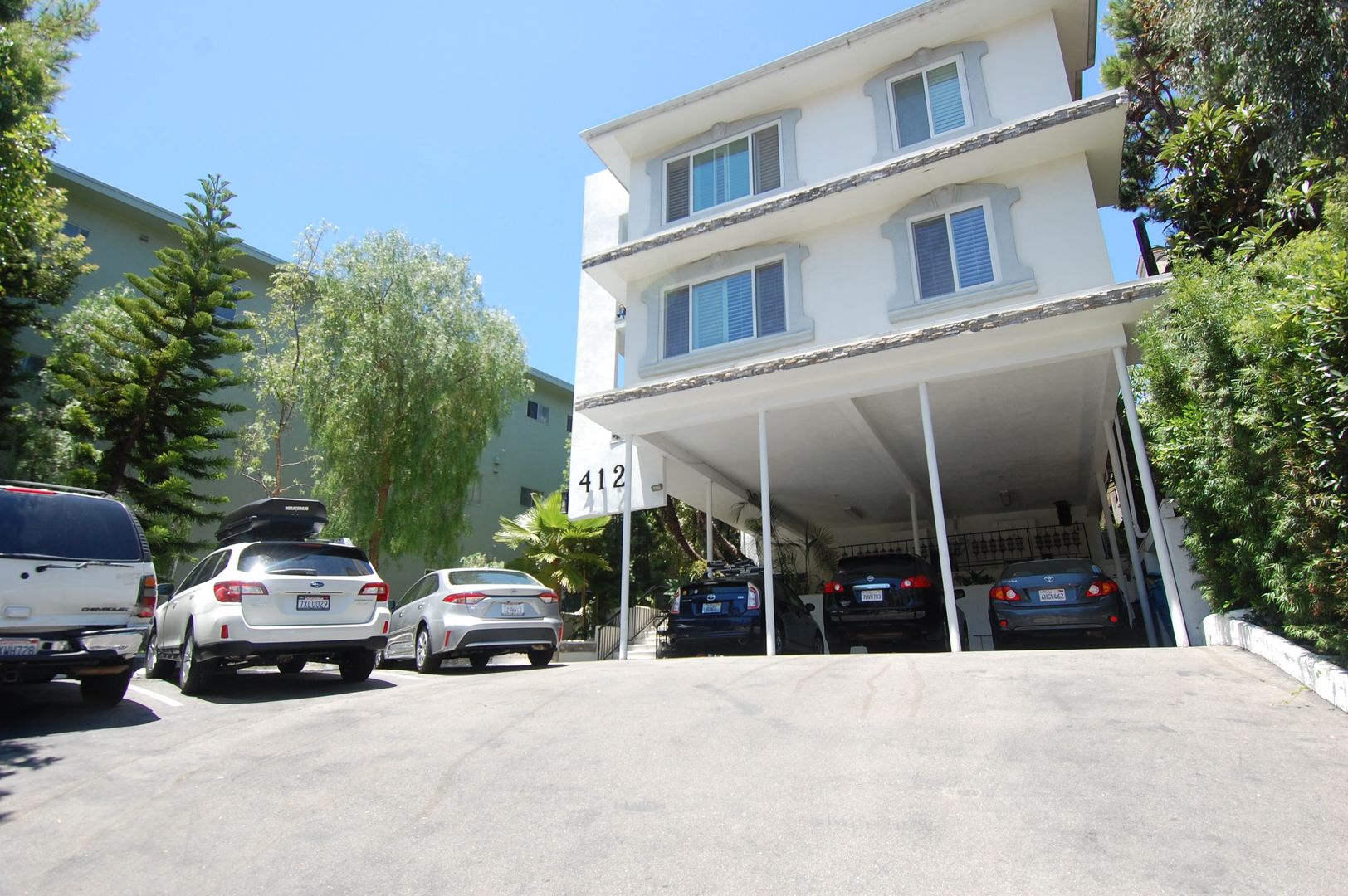 San Clemente Apartment: 412 Avenida Santa Barbara