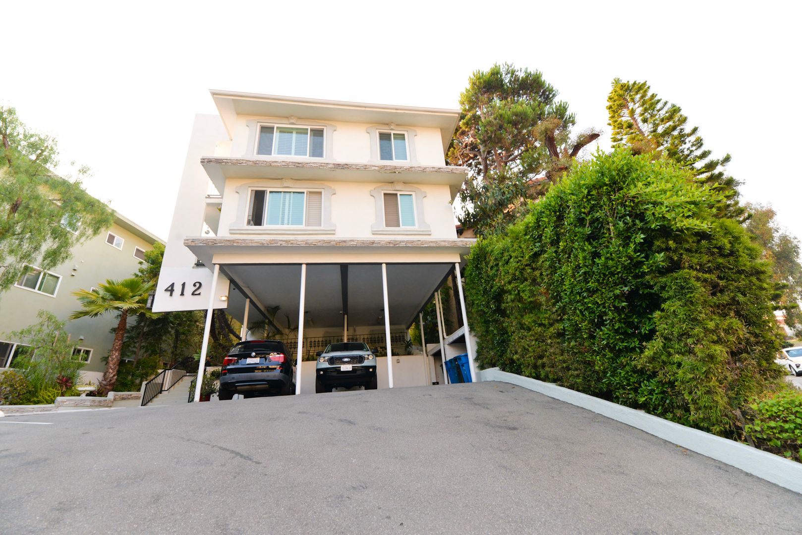 San Clemente Apartment: 412 Avenida Santa Barbara