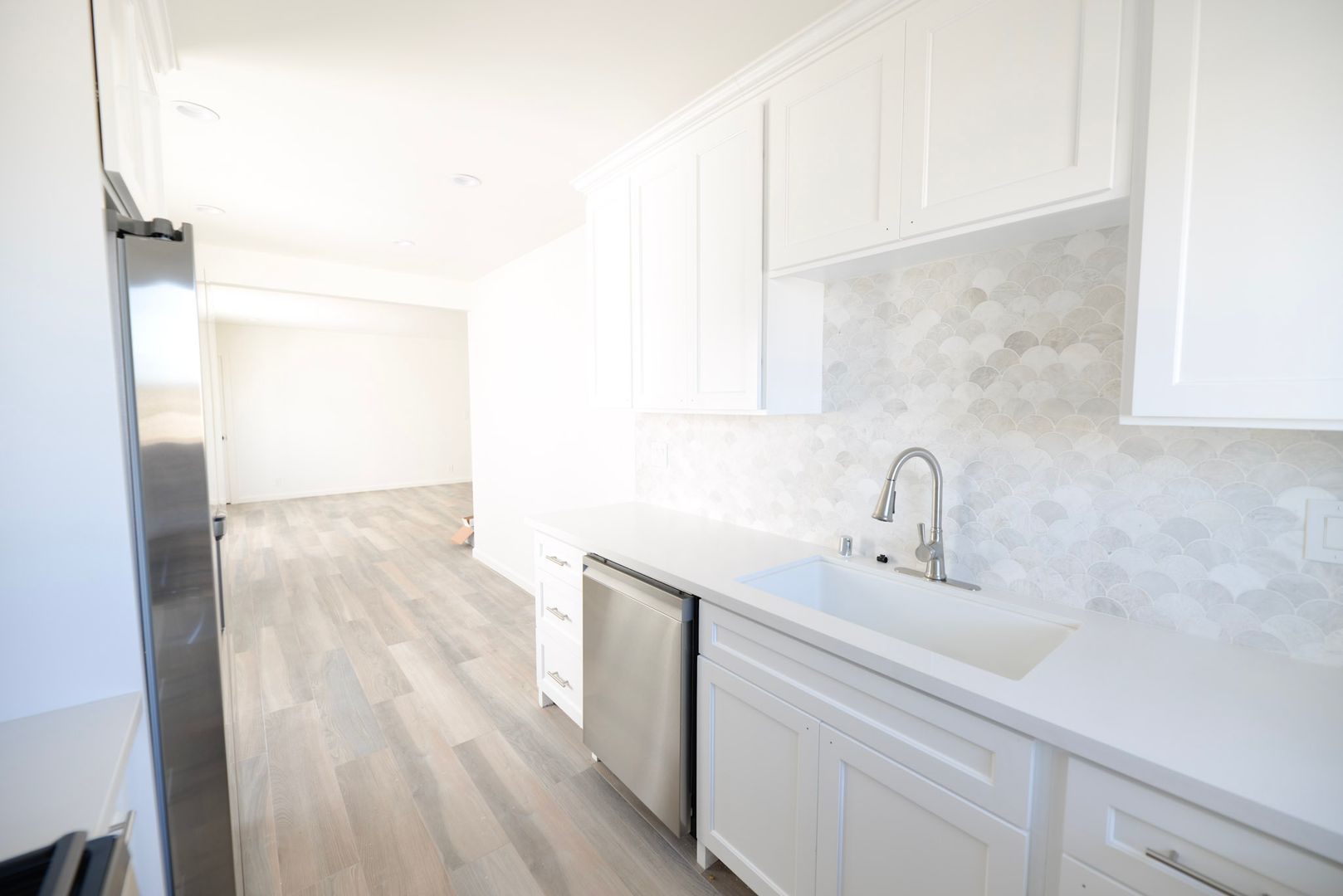 San Clemente Apartment: 262 Avenida Victoria