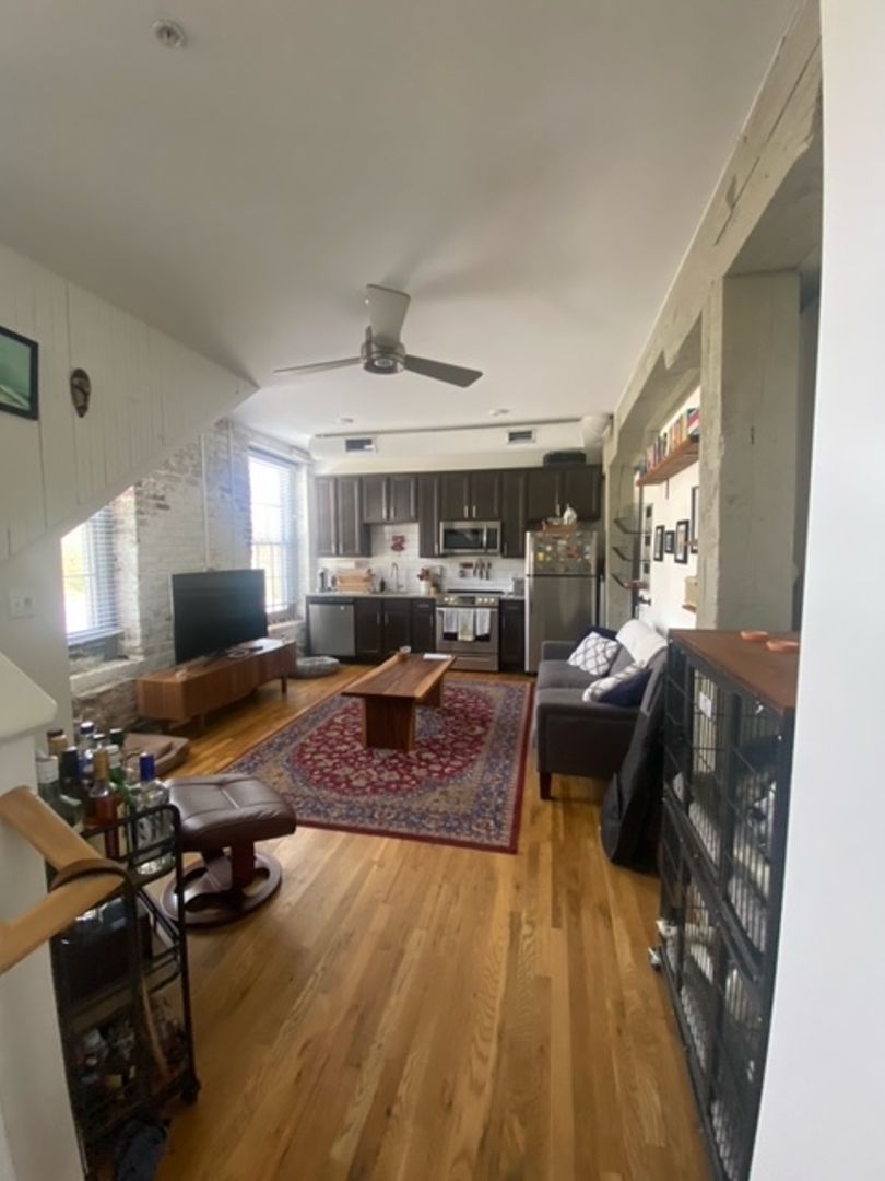 Lynchburg Apartment: 41 Cabell Street