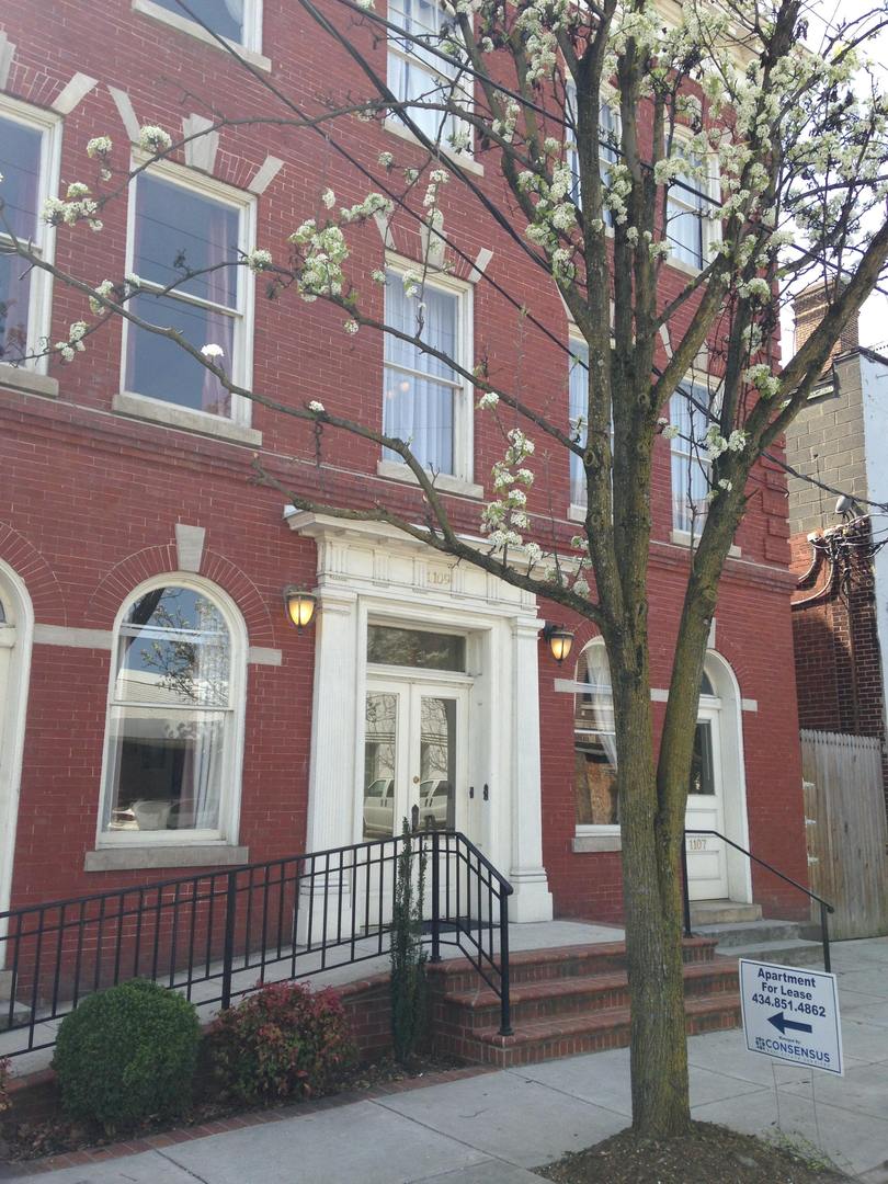 Lynchburg Apartment: 1109-1113 Church Street