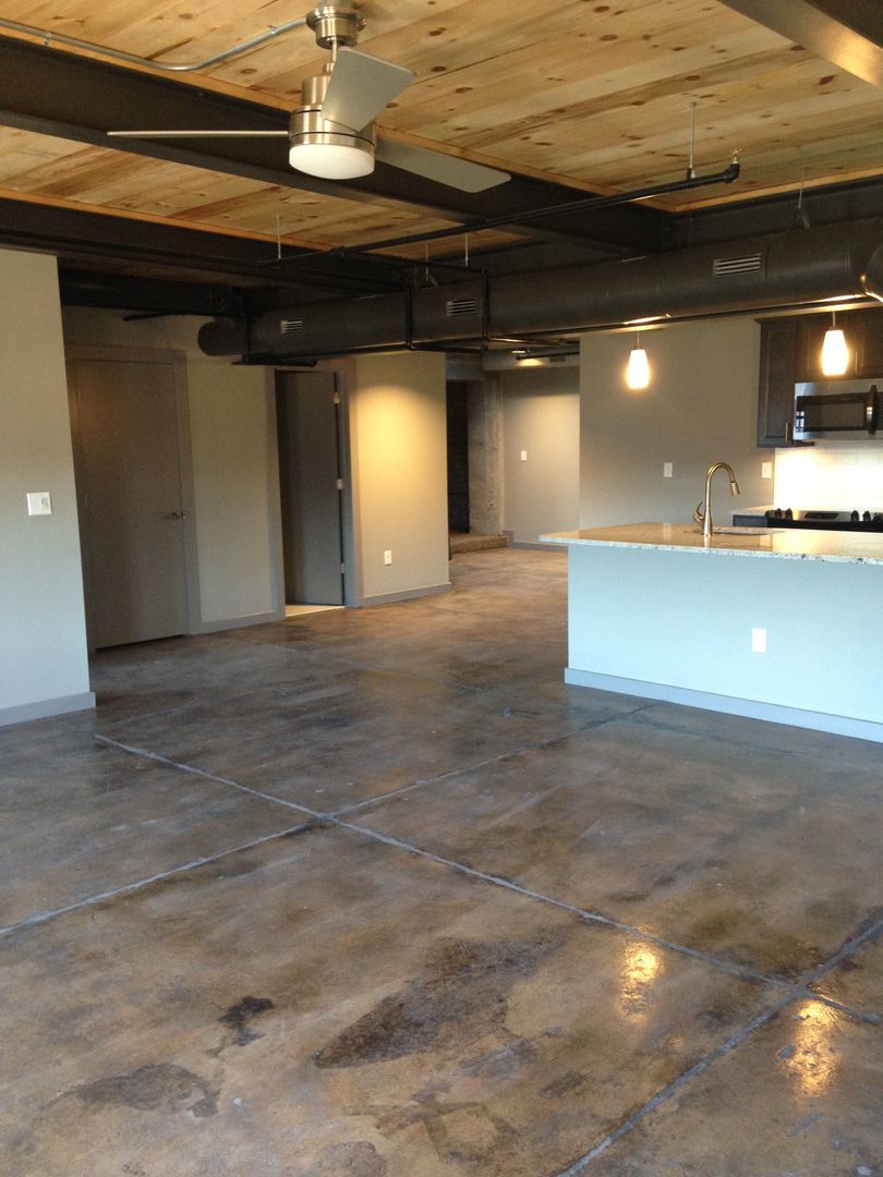 Lynchburg Apartment: 926 Commerce Street