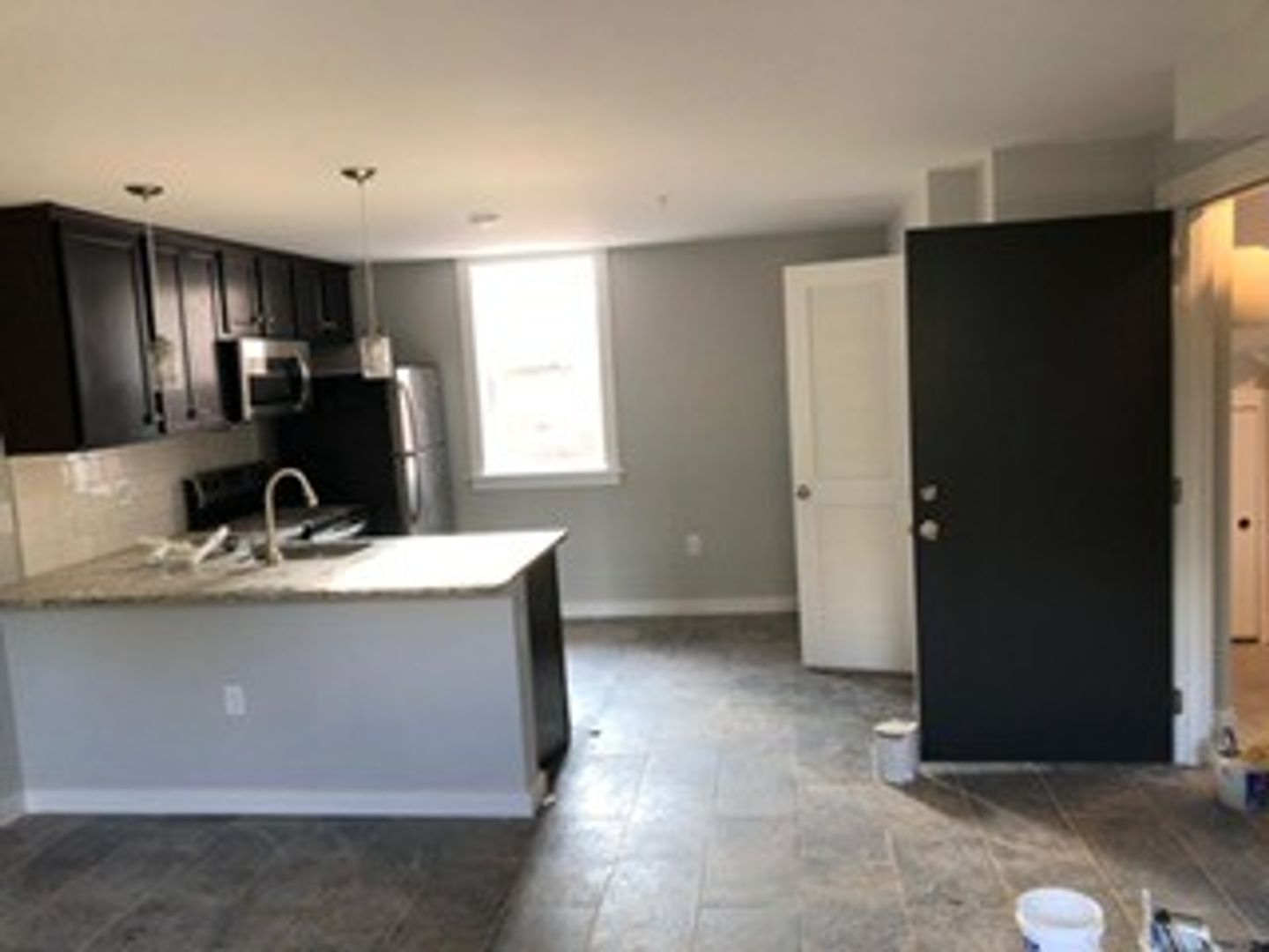 Lynchburg Apartment: 2001 Rivermont Avenue