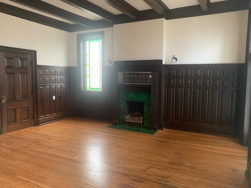 Beautiful 2B in Renovated Historic Home on Court Street – photo 1