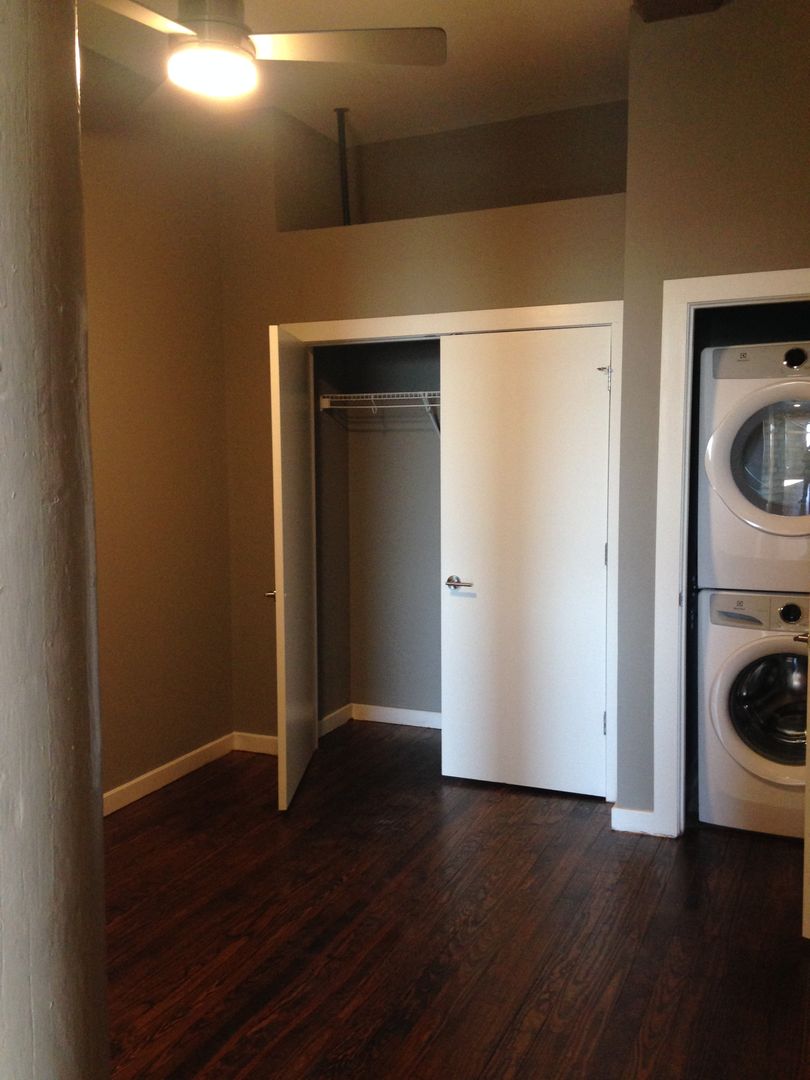 Lynchburg Apartment: 926 Commerce Street