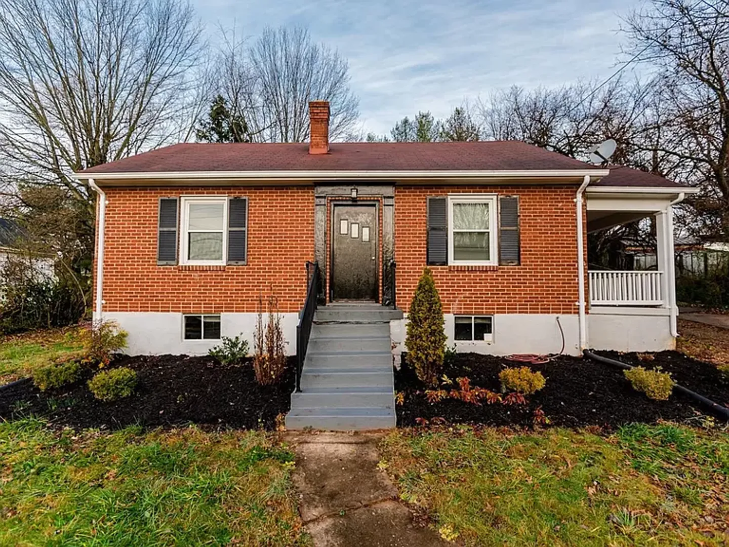Lynchburg House: 5605 Killarney Place