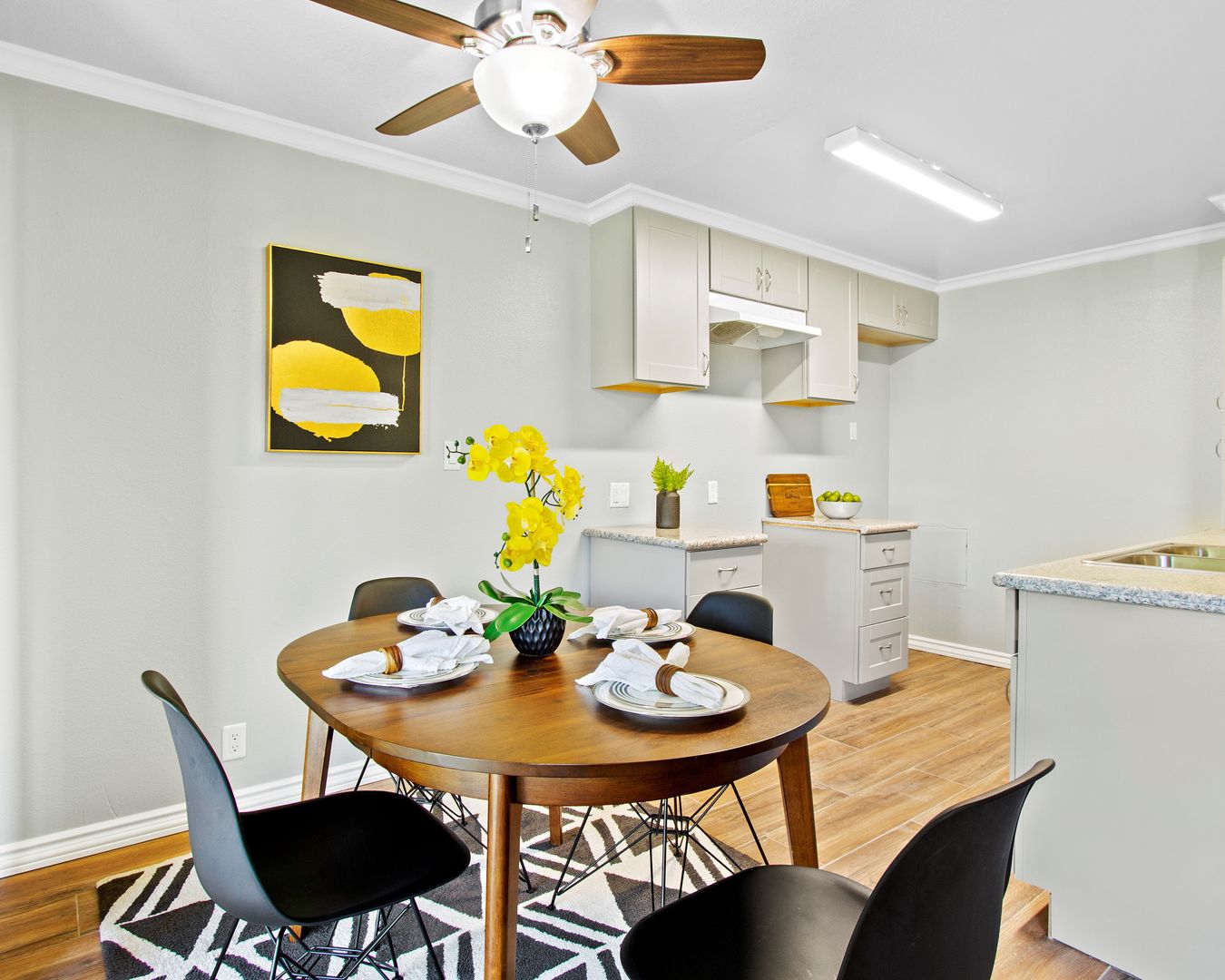 Mediterranean Apartments 3 of 12