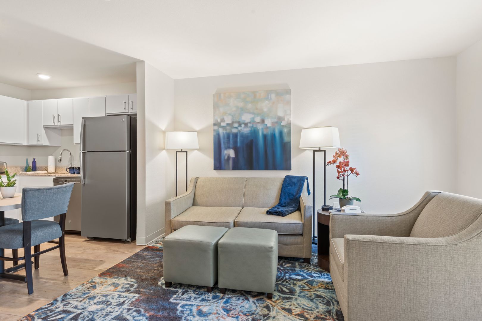 Overland Park Apartment: 11250 Glenwood Street