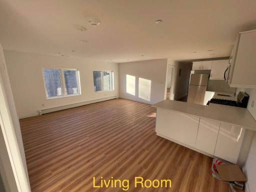 APARTMENT 3 BED INDEPENDENT 2ND FLOOR BRAND NEW