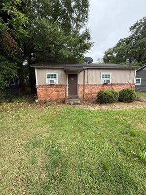 2 Bedroom House – 1110 Dewey St. , Griffin, GA 30223