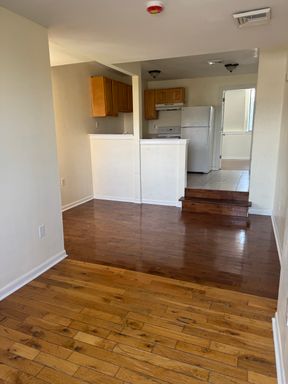 1-Bedroom Apartment – 4800 Woodland Ave | Southwest Philadelphia – photo 1