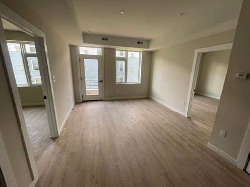 4112 Lancaster Ave - 312