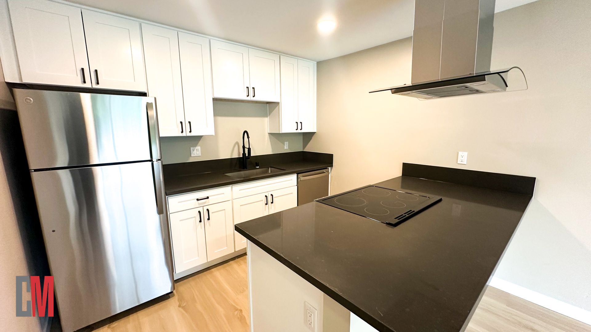 La Mesa Apartment: 5435 Heidi Street