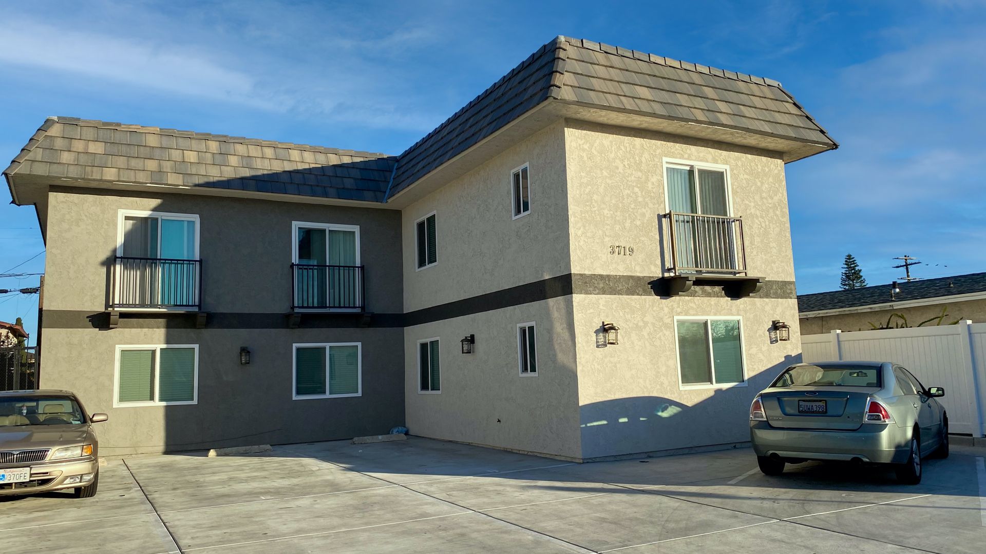 San Diego Apartment: 3719 Marlborough Avenue