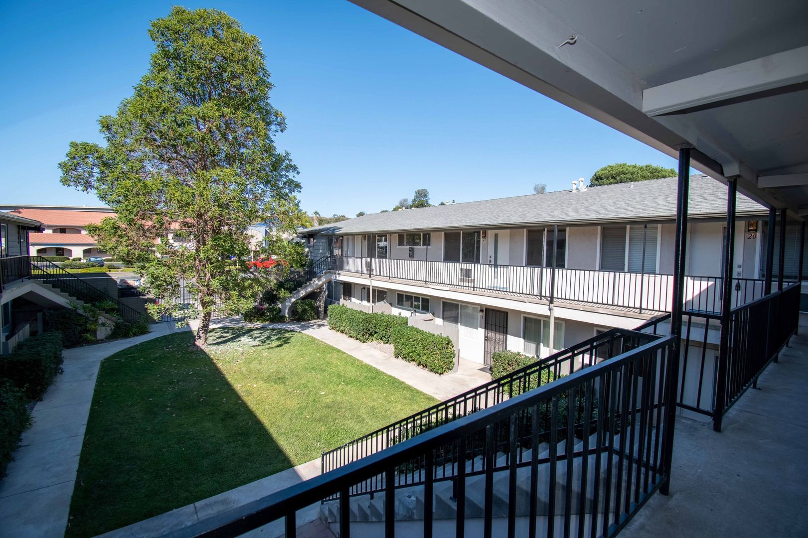 La Mesa Apartment: 8969 Grossmont Blvd.