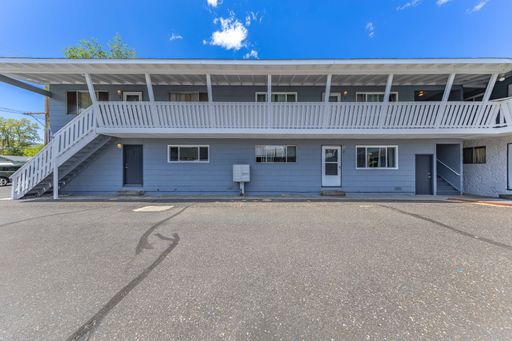 404 Lee Street, Unit 3