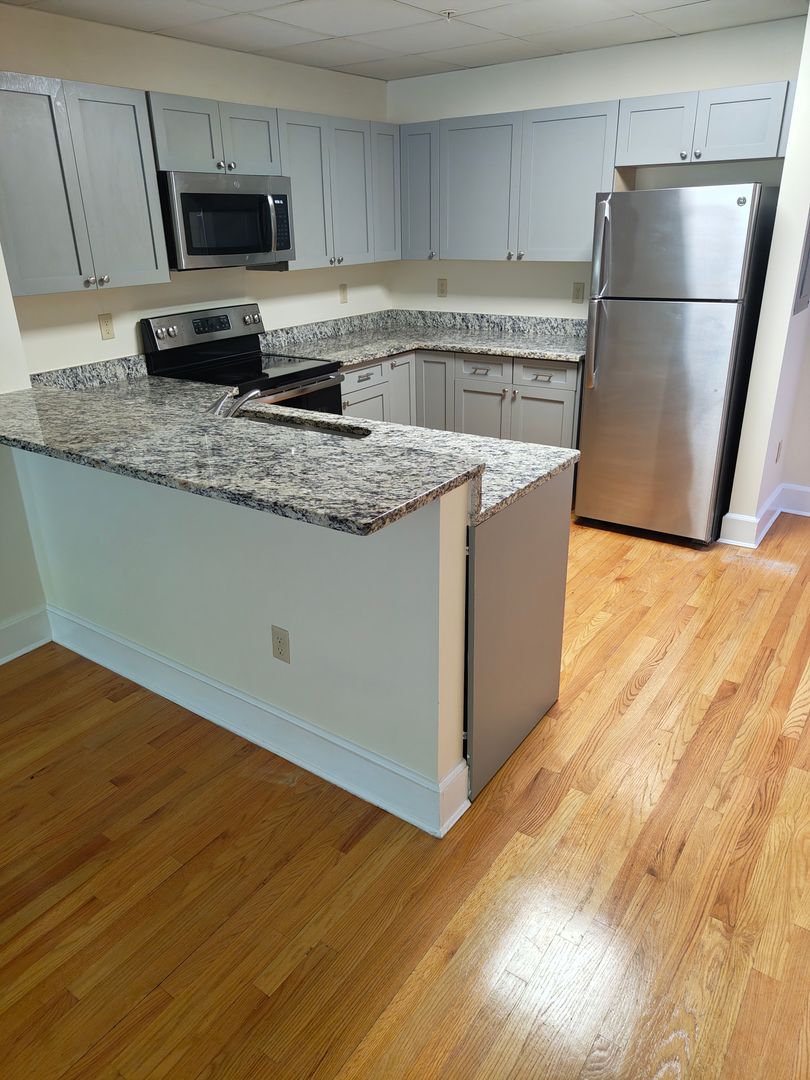 Bristol Apartment: 122 Park Street